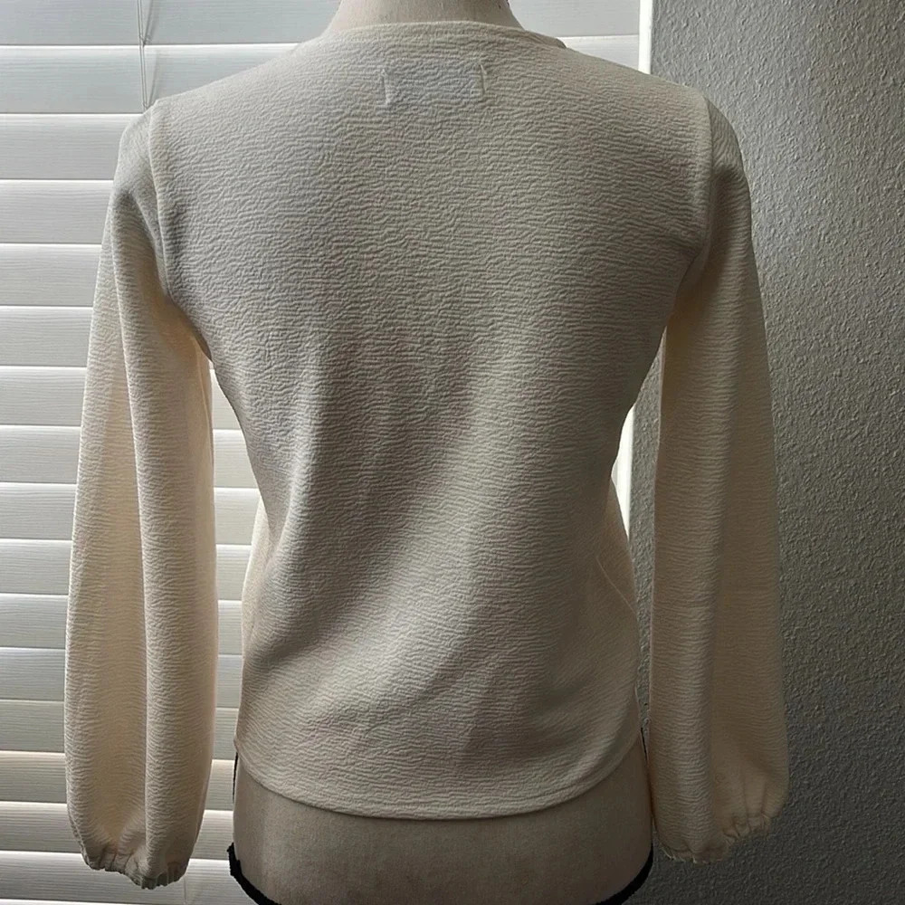 Madewell Texture & Thread Crepe Wrap Top - Picture 8 of 12